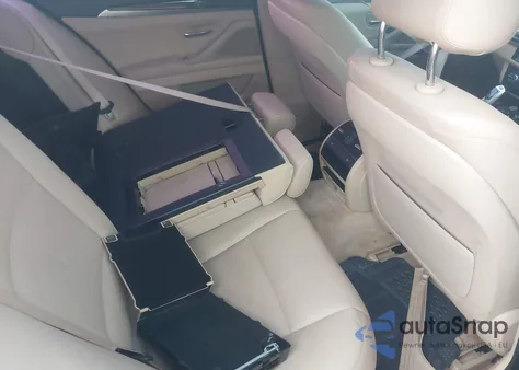 2015 BMW 528I xDrive из США, поврежденный, VIN WBA5A7C50FD621210